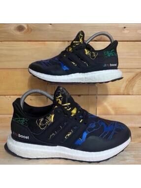 New Adidas x Disney Ultraboost - mens 6 - womens 7